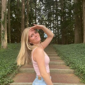 Meet your Posher, Grace